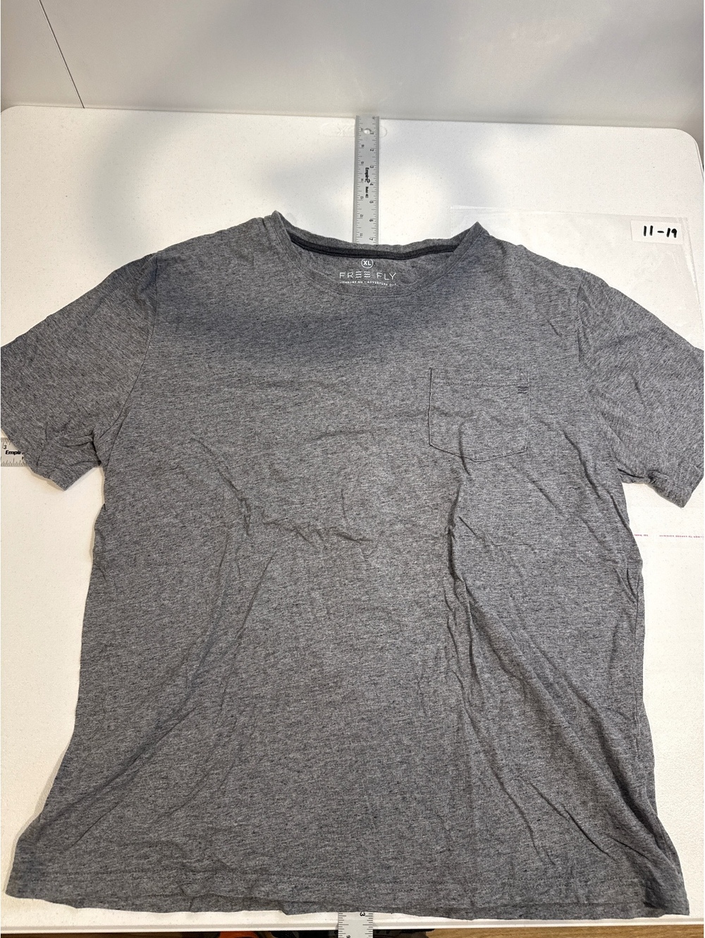 FREE FLY POCKET TEE SIZE XL GRAY 11-19